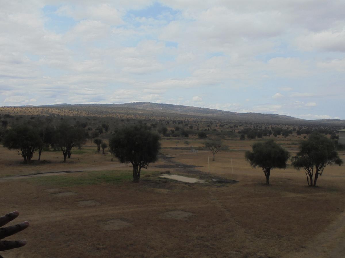 Maanzoni Lodge Limited Athi River Buitenkant foto