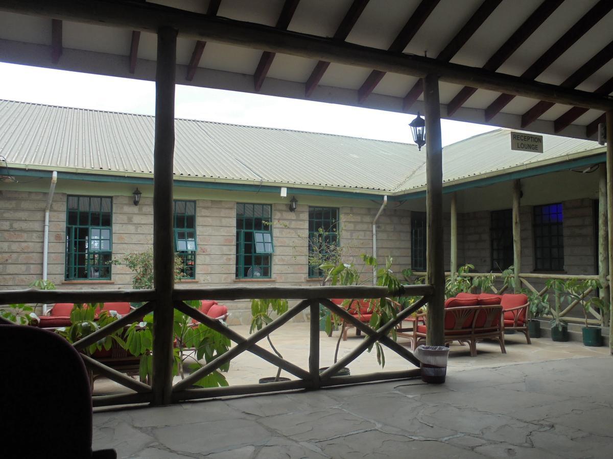 Maanzoni Lodge Limited Athi River Buitenkant foto